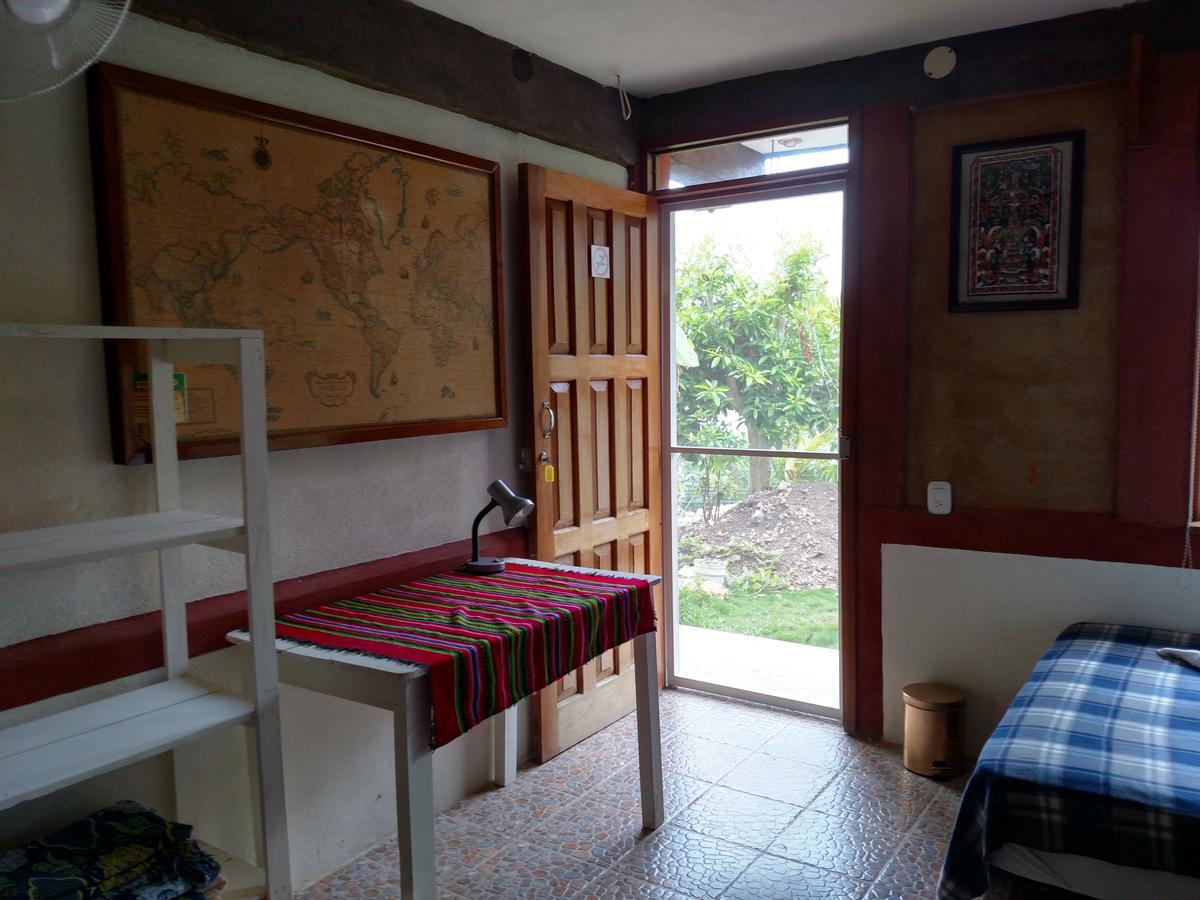 Zapote Tree Inn فلوريس المظهر الخارجي الصورة